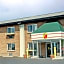 Super 8 by Wyndham Kenmore/Buffalo/Niagara Falls Area