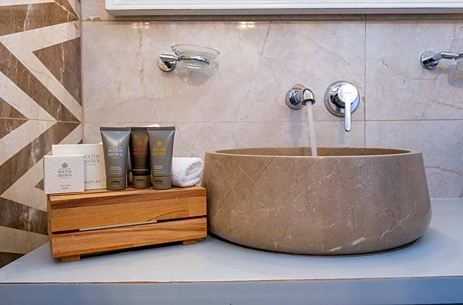 PROVENCE MANSİON ALAÇATI