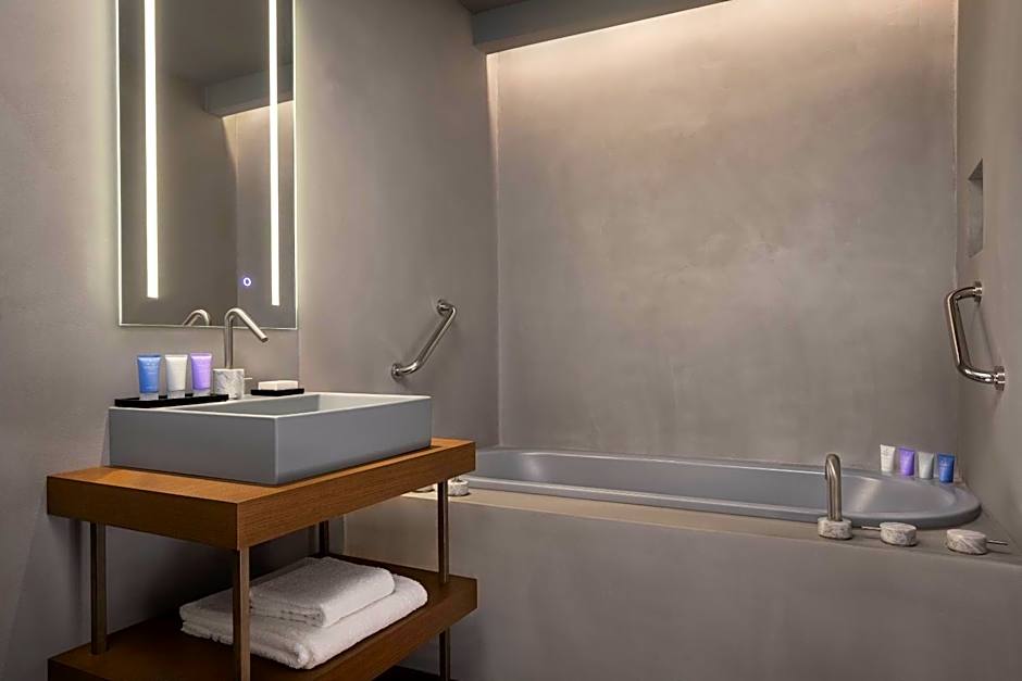 Grand Universe Lucca, Autograph Collection