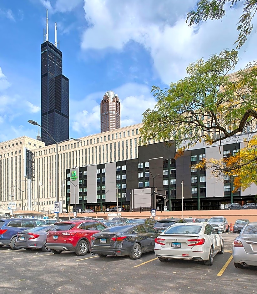 Holiday Inn Hotel & Suites Chicago - Downtown by IHG