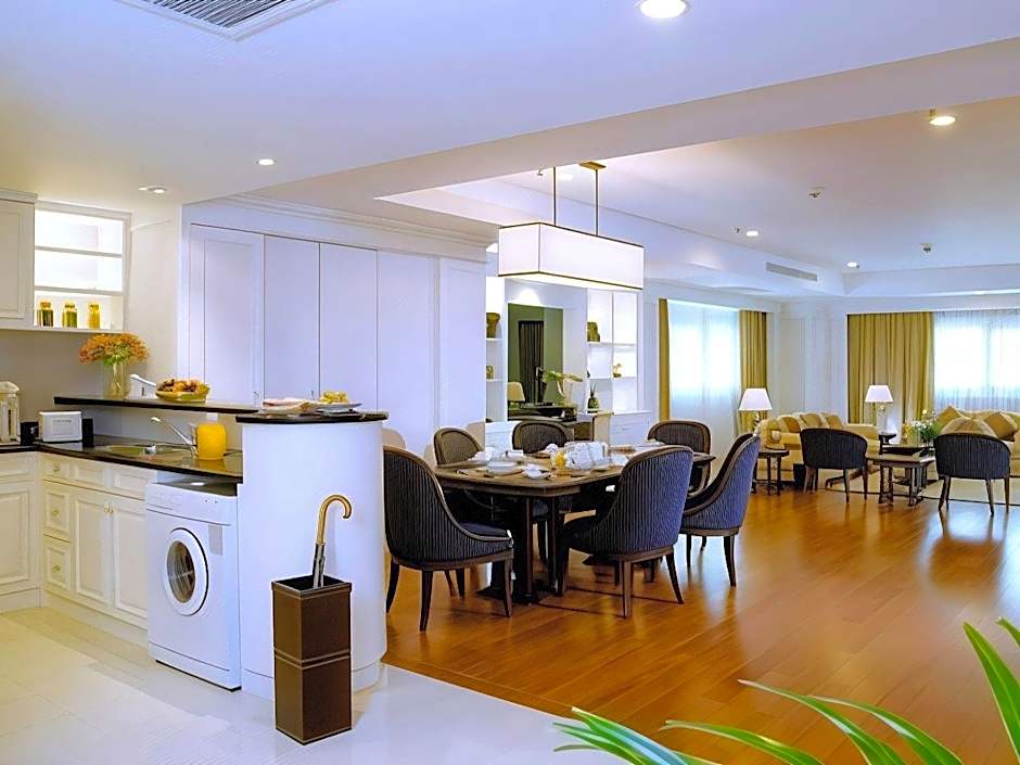 Centre Point Plus Hotel Silom