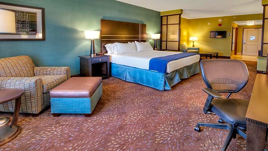 Holiday Inn Express & Suites Pittsburgh SW/Southpointe By IHG