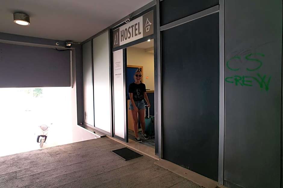 AI HOSTEL