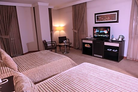 Superior Room with Two Double Bed