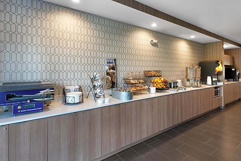 Microtel Inn Suites by Wyndham Warsaw