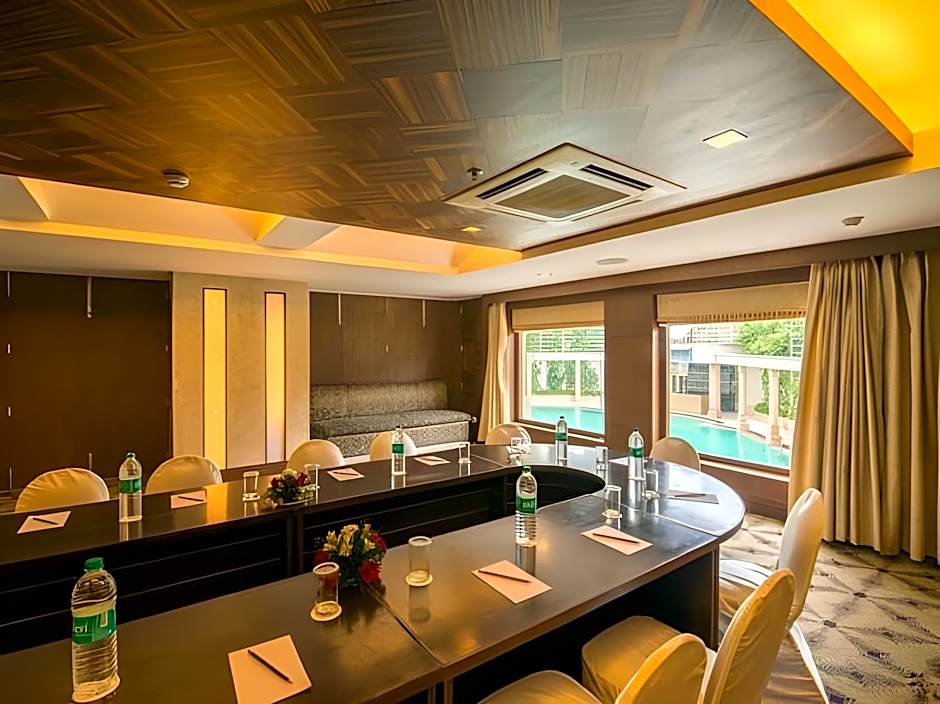 Howard Plaza The Fern - An Ecotel Hotel Agra