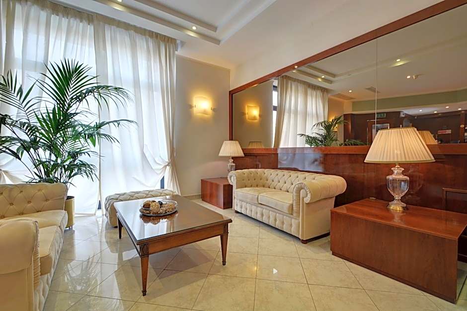 Astor Hotel