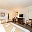 Quality Inn & Suites Airport