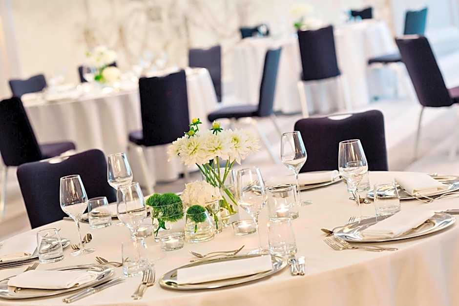 Renaissance® Vienna Schonbrunn Hotel