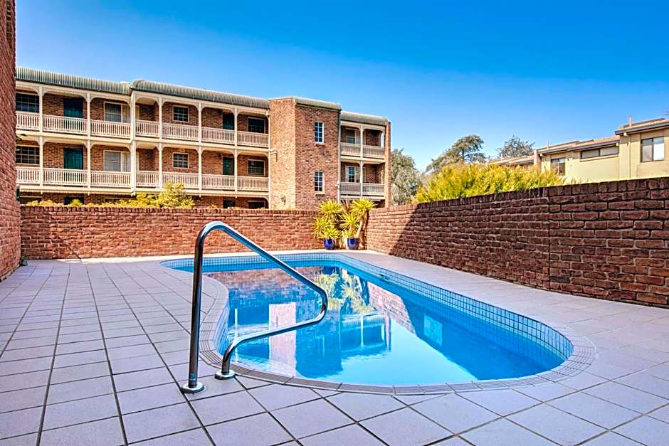 Adina Serviced Apartments Canberra Kingston