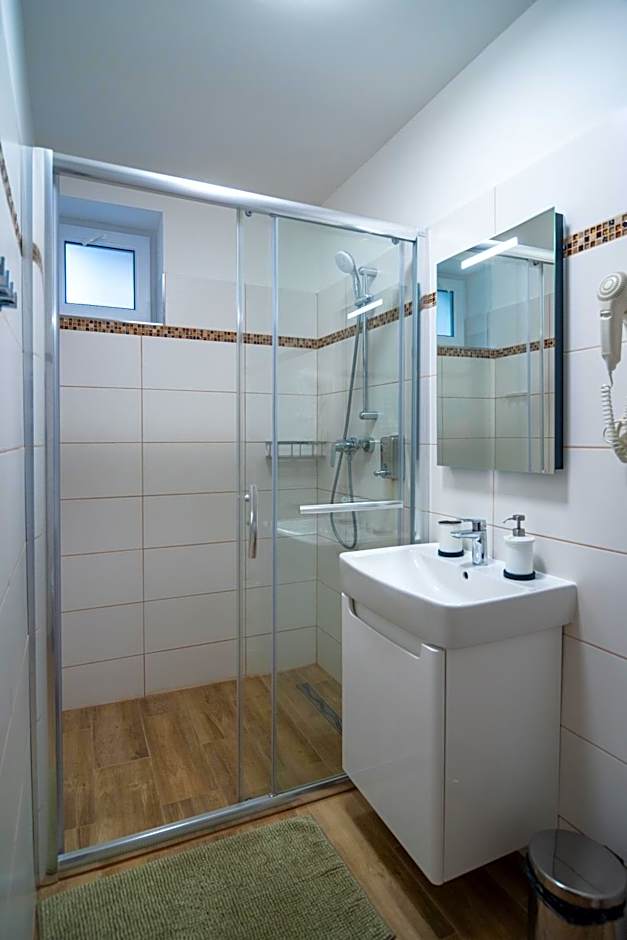 Mikulov - Inn - hotel s vinným sklepem Venuše