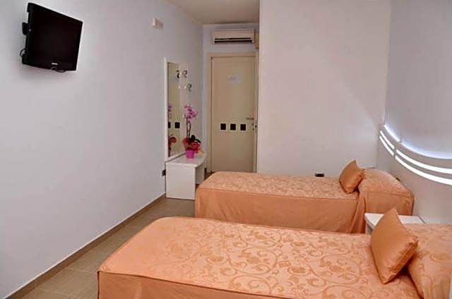 Hotel Perla Dello Ionio