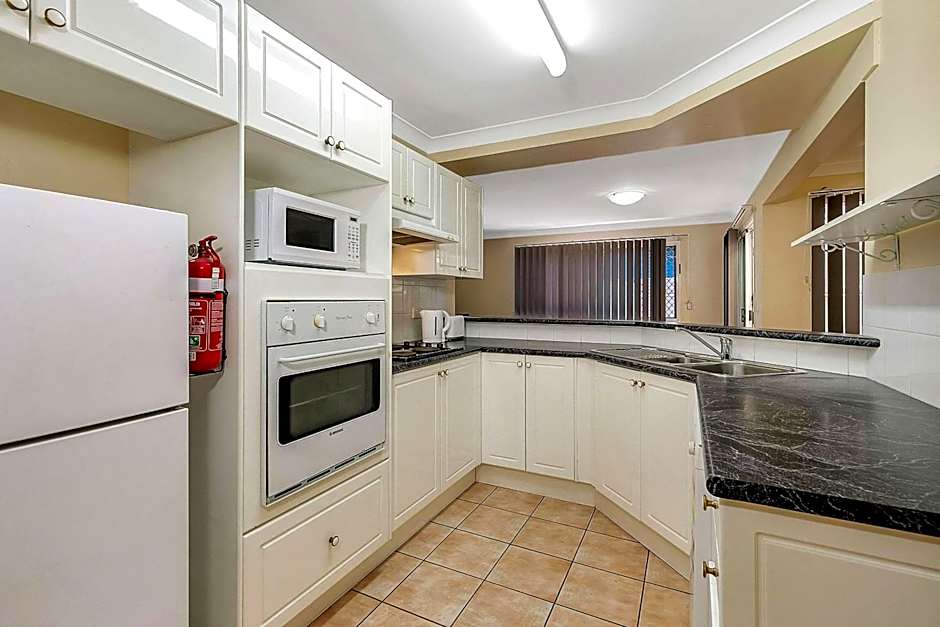 Comfort Hotel Pacific Cleveland