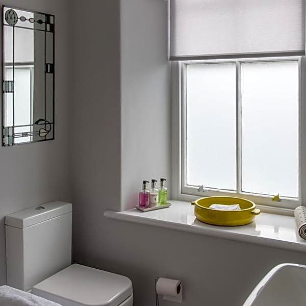 Llety Brynawel Guest House