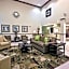 La Quinta Inn & Suites by Wyndham Lancaster