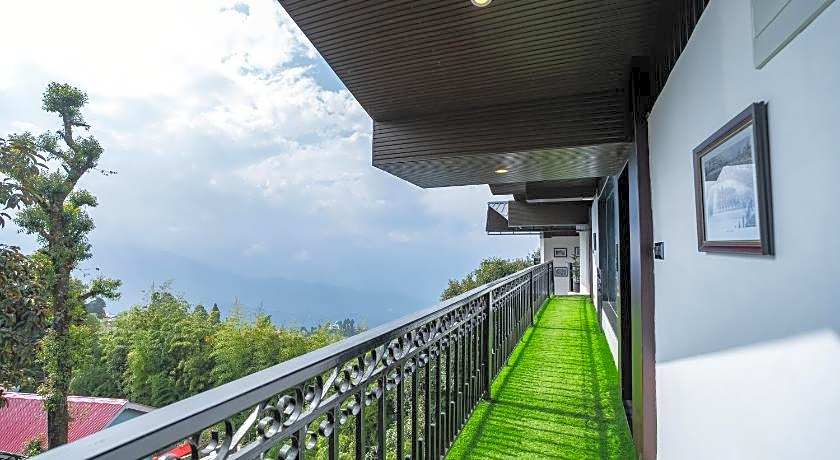 The West Gate Posada by Summit