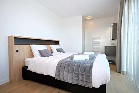 Two-Bedroom Apartment with Harbor View