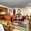 Dinah`S Garden Hotel