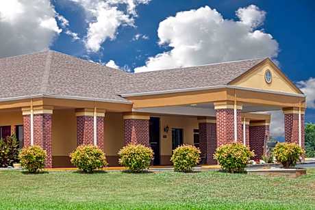 Days Inn by Wyndham Moulton