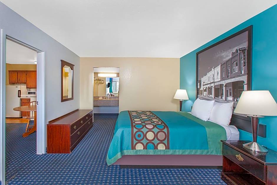 Super 8 by Wyndham Sallisaw