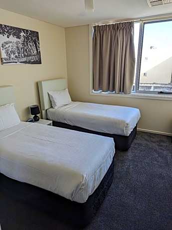 Two Bedroom Studio - Offsite & Stair Access only