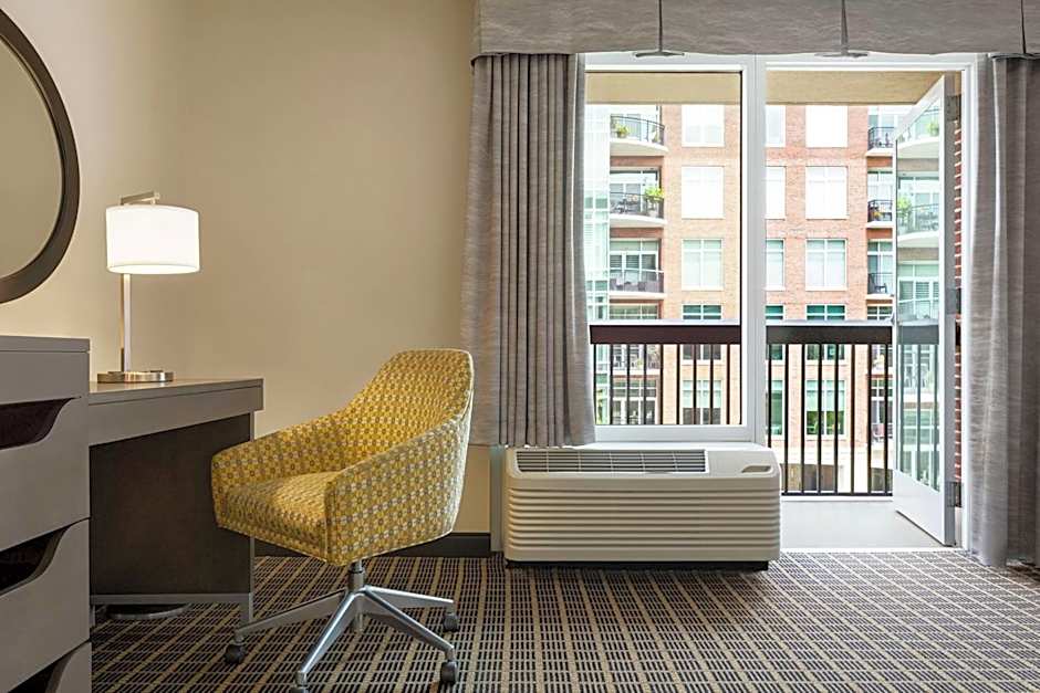 Hampton Inn & Suites Greenville-Downtown-RiverPlace