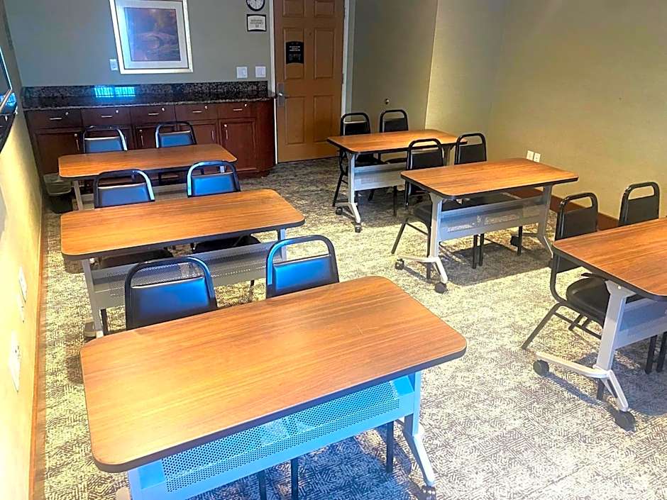 Staybridge Suites Great Falls by IHG