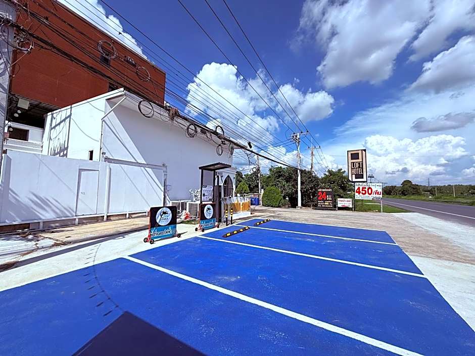 PJ Loft Hotel EV Station Lopburi