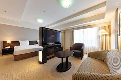 Premium Twin Room with Mountain view