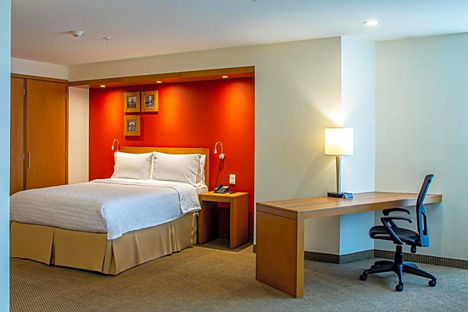 Hampton Inn By Hilton/ Guadalajaraexpo