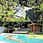 Golden Caves - Bed and Breakfast