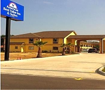 Americas Best Value Inn & Suites Lake Charles at I-210 Exit 11