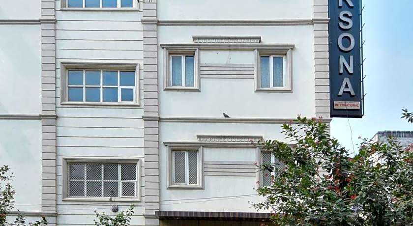 Hotel Persona International