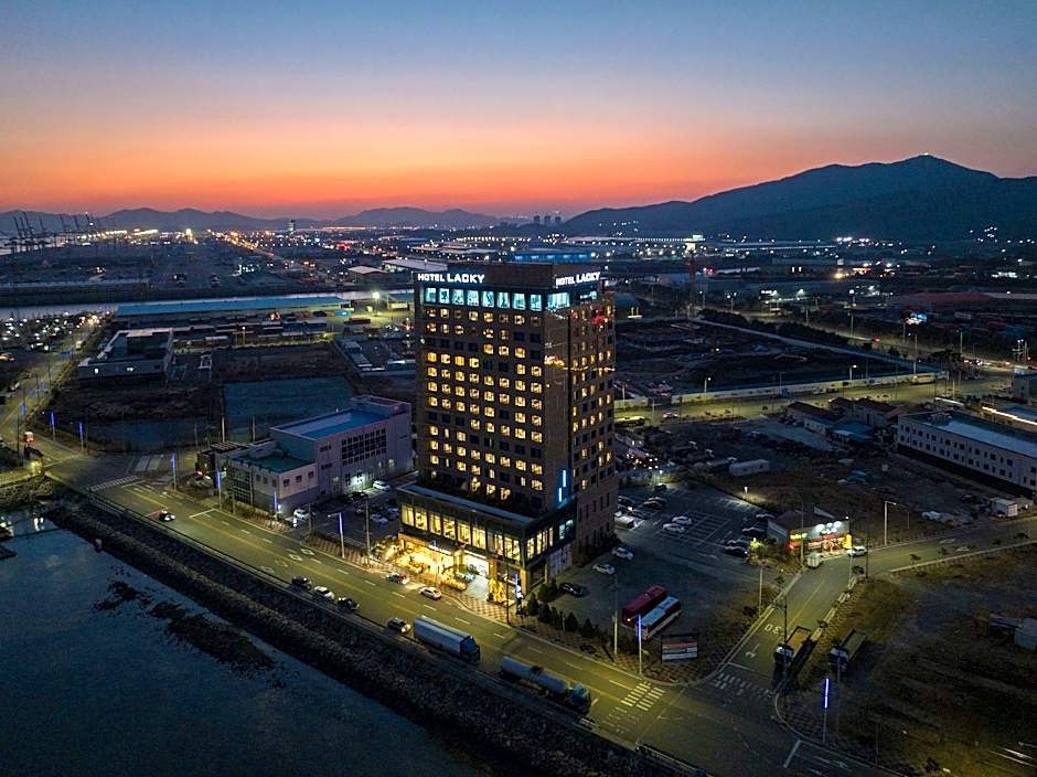 Lacky Hotel Gwangyang