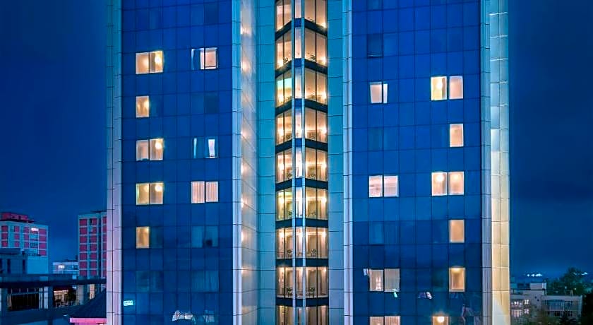 Titanic Port Bakirkoy