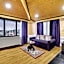 Sumitel Hotel 500 meters from Mall Road
