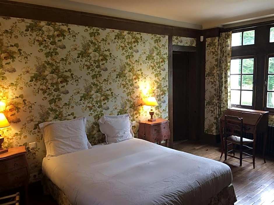 Chambres d'Hôtes Manoir de Beaumarchais