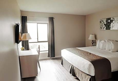 King Suite with Ocean View