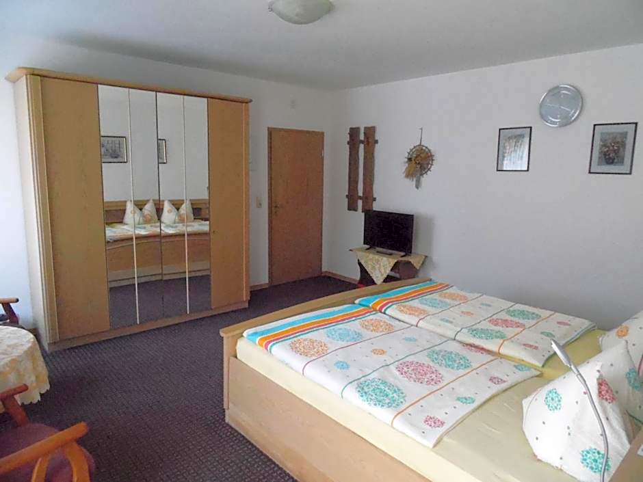 Ferienhof Meyer Landhotel