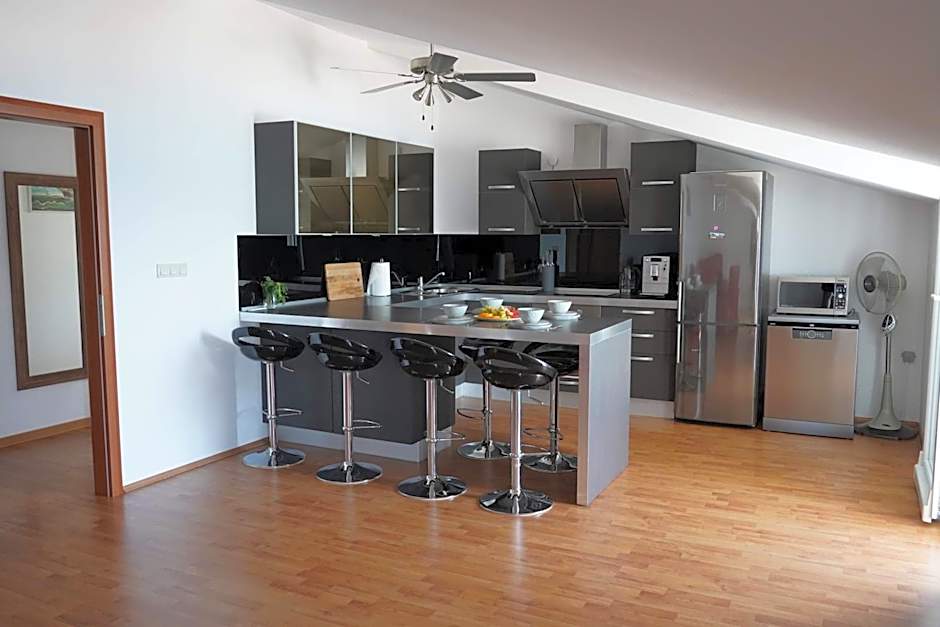 Apartments Proxima