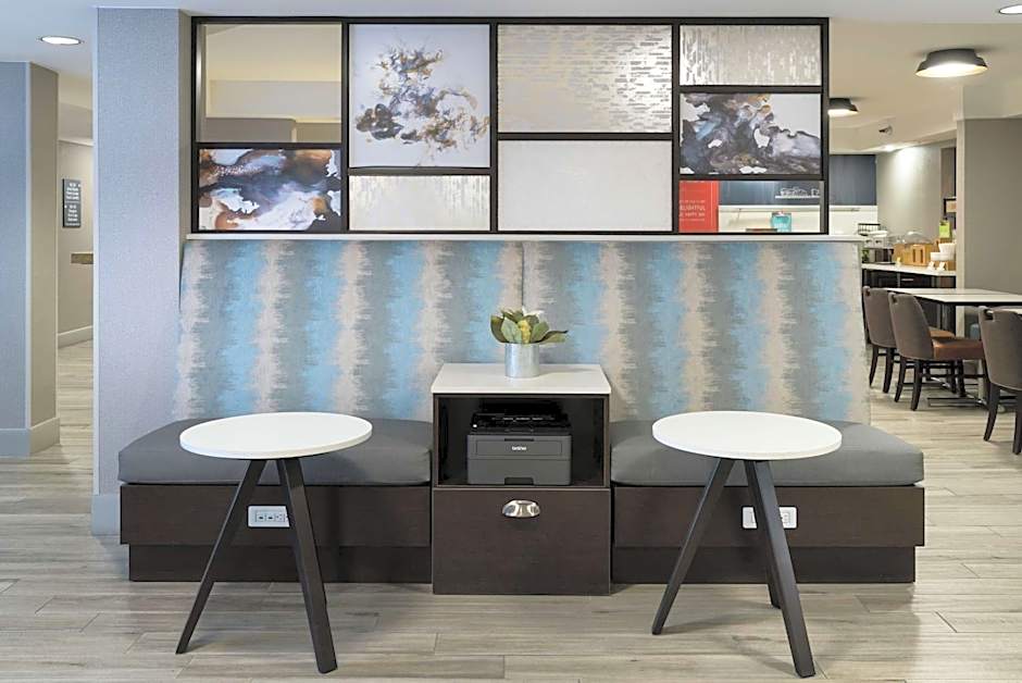 Hampton Inn By Hilton Los Angeles/Santa Clarita