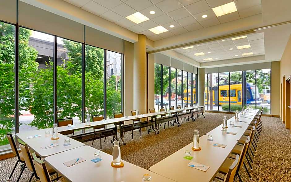 Hyatt House Portland/Downtown