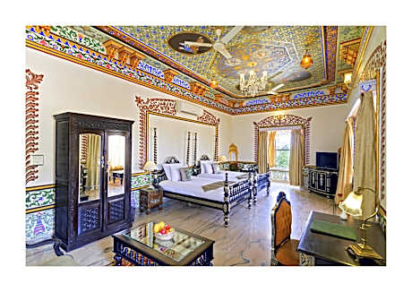 Historical Suite: Complimentary Hi Tea