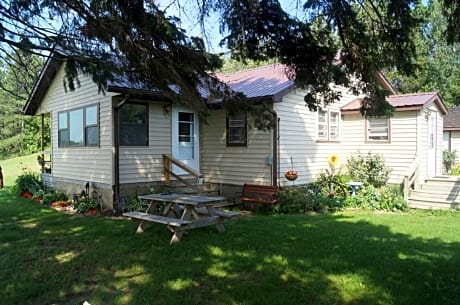 Dunrovin Resort