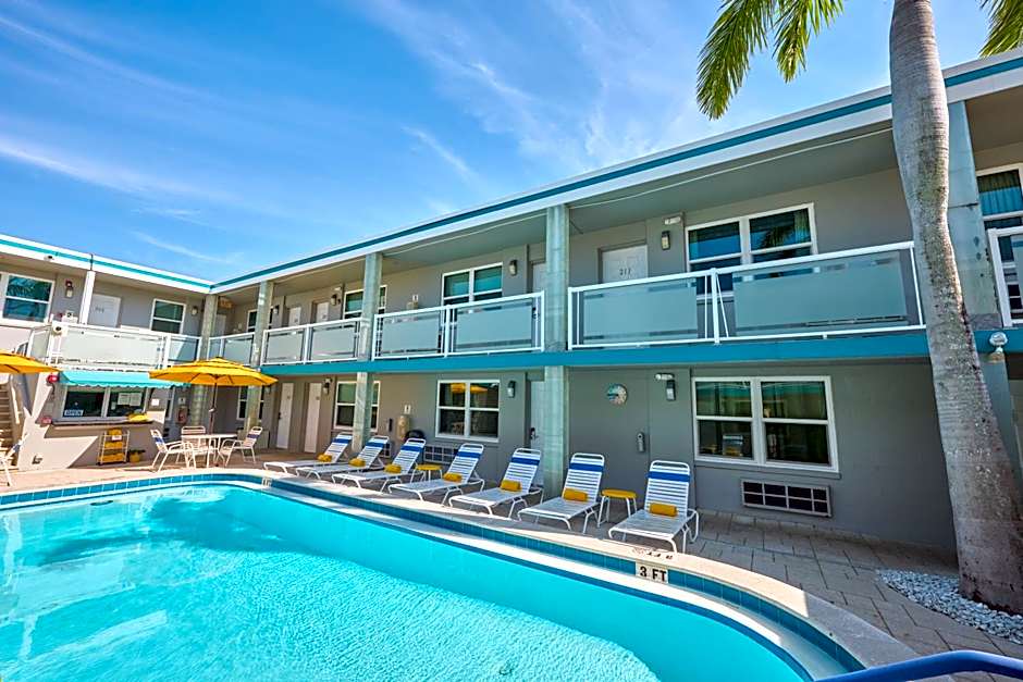 Camelot Beach Suites