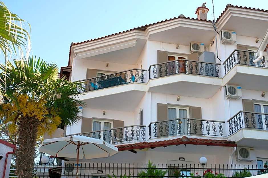 Anatoli Apartments Polichrono