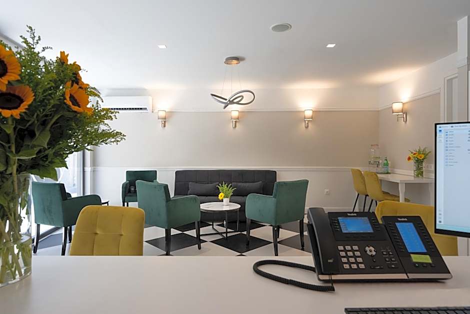 Pure Hotel by Athens Prime Hotels