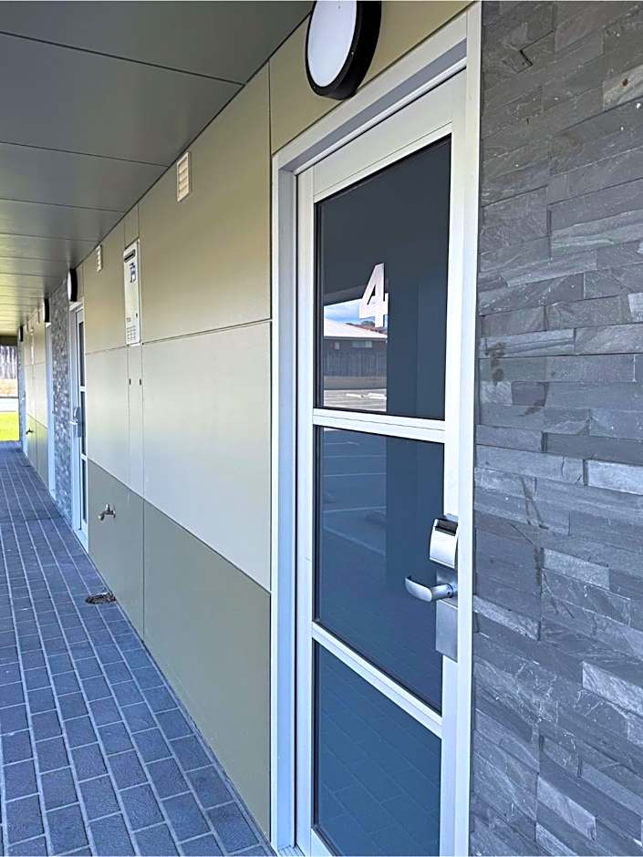 Brighton Hotel Motel