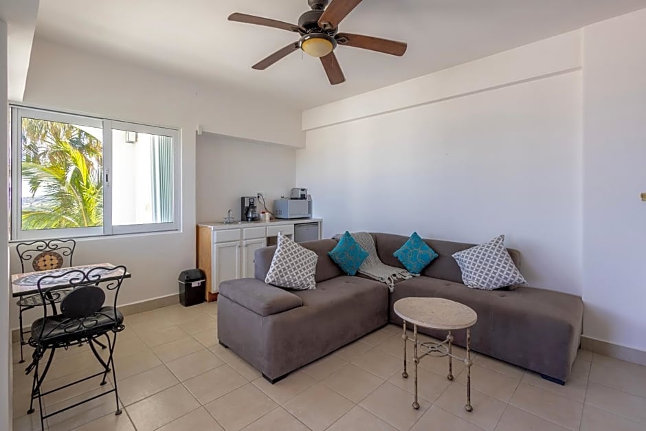 MariaMar Suites