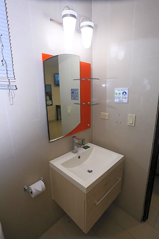 Metro Hotel Panama